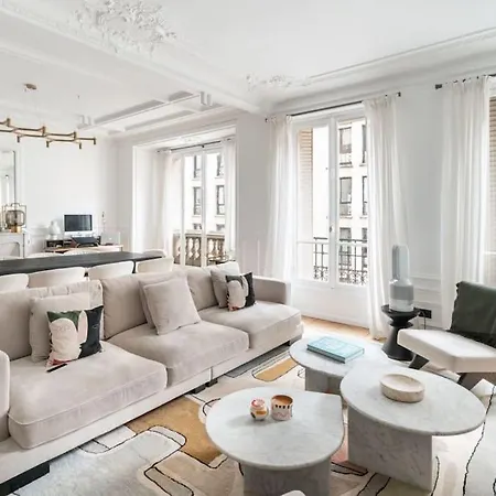 Parisian Luxury Near Trocadero Appartamento