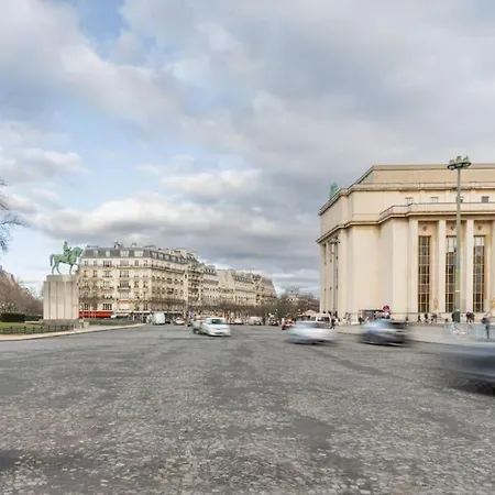 Appartamento Parisian Luxury Near Trocadero Parigi