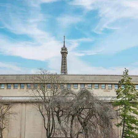 Parisian Luxury Near Trocadero Parigi